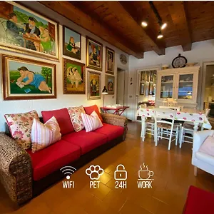 Casa Vista - 24h Check In - Free Wifi - Netflix Appartamento